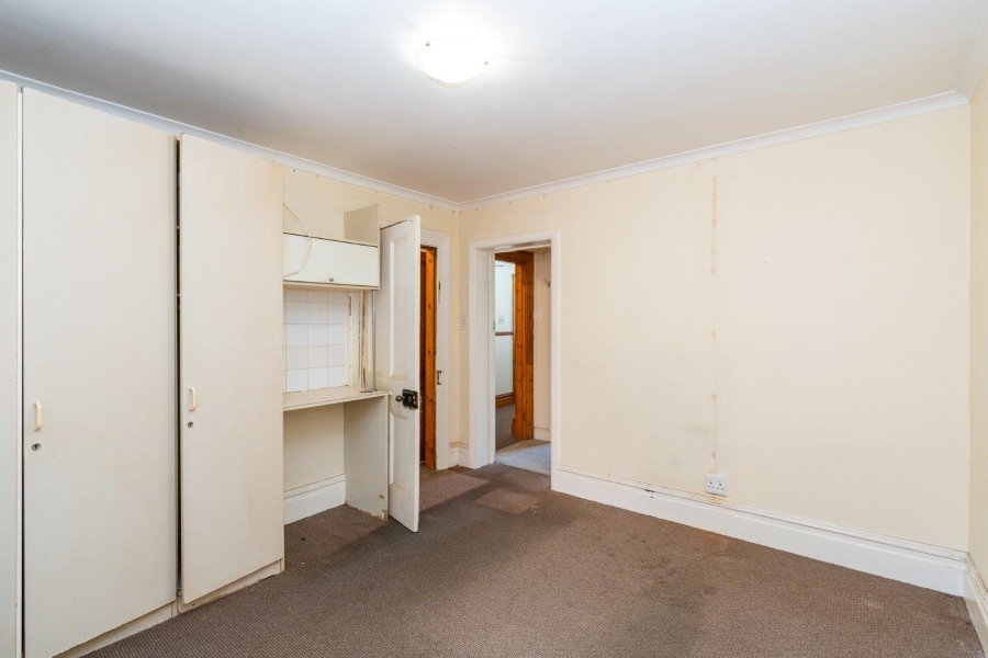 4 Bedroom Property for Sale in Bantry Bay Western Cape